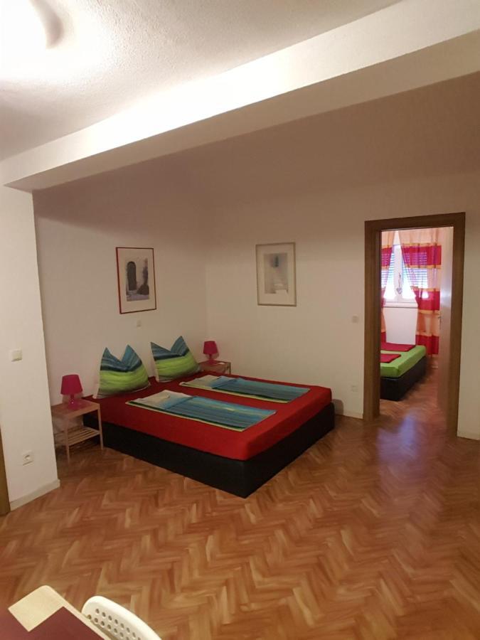 Apartments Megi Biograd Na Moru Exterior foto